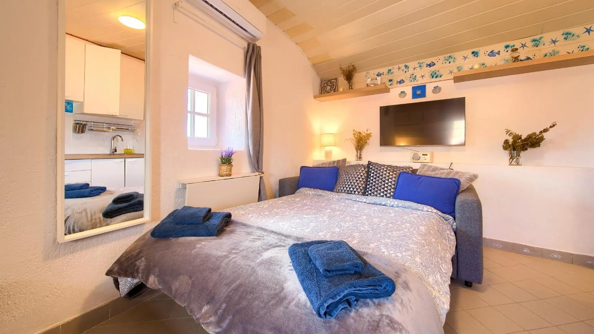 Vrbnik Old City Loft
